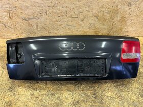 HOLÉ VÍKO KUFRU AUDI A8 D3 - 2