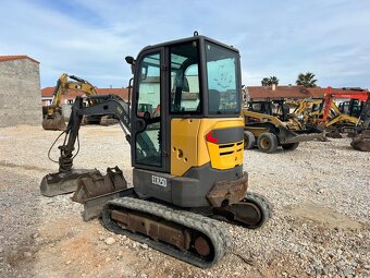 Minibagr.bagr Volvo ecr25d - 2