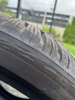 Zimní pneu Bridgestone 225/40/19 - 2