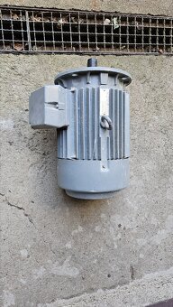 Elektromotor MEZ 4 Kw 1720 otáček - 2
