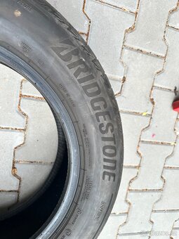 Pneu Bridgestone Turanza 235/55 R17 - 2