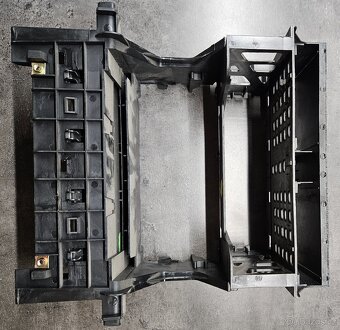 Audi A4 B7 - Single din - 2
