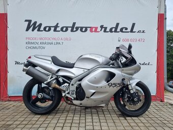 Triumph Daytona 955i - 2