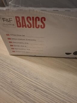 Jídelní souprava 18ks - 2