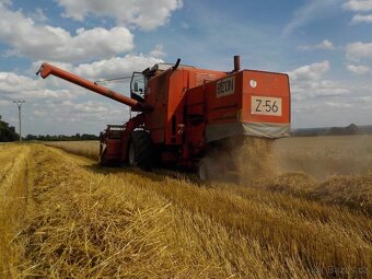 Sklízecí mlátička BIZON SUPER Z-56 - 2