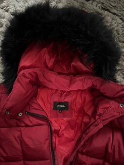 Luxusní teplá bunda zn Desigual vel 40, nová - 2