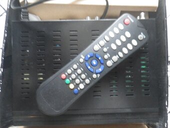 SATELITNÍ PŘIJÍMAČ AMIKO SSD 550 CX NOVÝ - 2