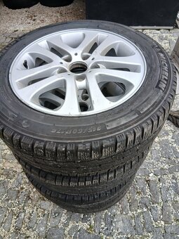 5x120 r17 zimní kola vw T5 transportér 215/60/17C - 2