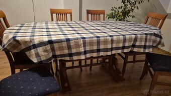 Rozkládací dubový stůl a židle - 2