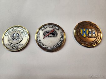 AMERICKÉ MINCE-PLAKETY - 2