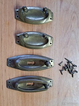 Mosazné kování - 2