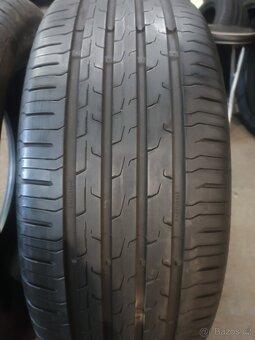 2xletní pneu 215/55/17.Continental. - 2