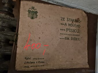 Staré knihy, ceny u fotografií - 2