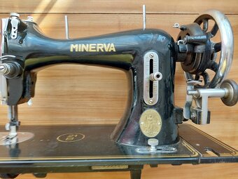 Šlapací šicí stroj Minerva retro Československo ZDARMA POŠTA - 2