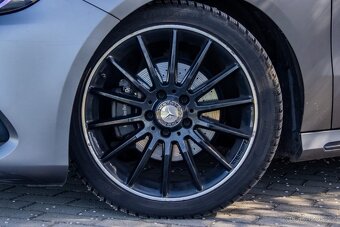 Mercedes-Benz A trieda A160 / Night packet / AMG-Line - 2
