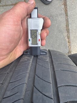 Dvě letní pneu Michelin 205/55/16 - 2