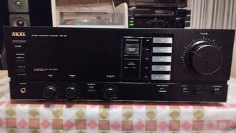 AKAI AM 32 - 2