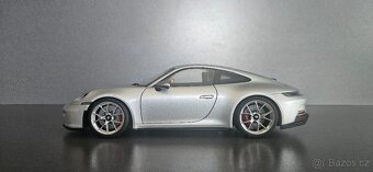 Norev Porsche 911 992 GT3 Touring 2021 - 2