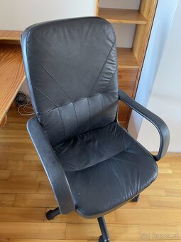 Kancelářská židle - 2