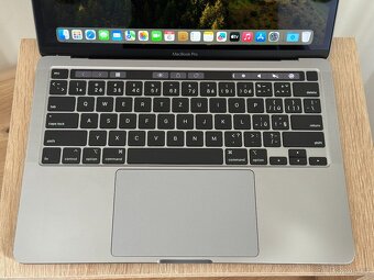 MacBook Pro 2020 13“, i5, 16GB, 512GB SSD - 2