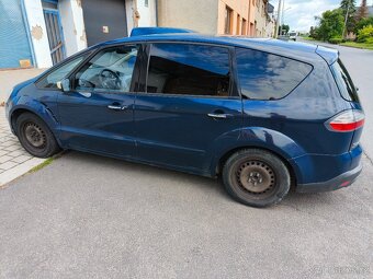 Ford S-Max 2,2 129kw na díly - 2