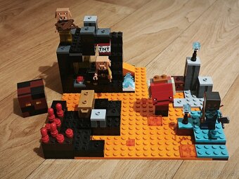 Lego Minecraft 21185 Podzemní hrad - 2