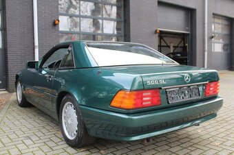 Mercedes-Benz SL 500 V8 Hardtop z roku 1989 - 2