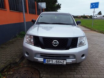 Nissan Navara 2.5 DCI 4x4 redukce ČR původ - 2