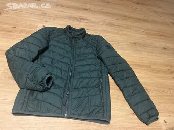 Zimní chlapecka vycházková bunda s.Oliver vel.S - 2