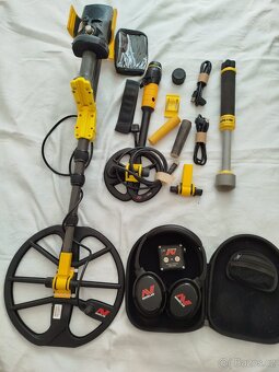 Detektor kovu Minelab Equinox 800 - 2