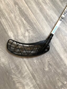 Florbalová hůl FREEZ FOX 30 ROUND MB – mírně používaná - 2