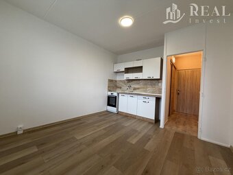 Pronájem, byt, 1+1, po rekonstrukci, OV, Březenecká, Chomuto - 2