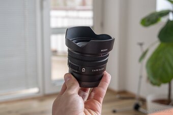 Sony E PZ 10-20 mm f/4 G - 2