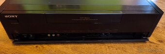 Videorekordér Sony SLV-725 VC, včetně bočnic,čti popis - 2