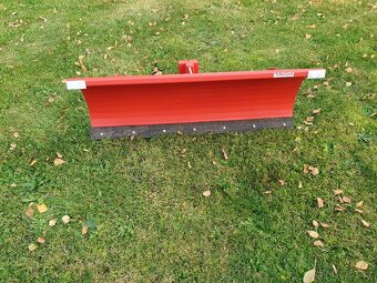 Prodám Vari Tera Honda příslušenství radlici na sníh a frézu - 2