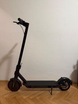 Elektrická koloběžka Xiaomi Electric Scooter Mi Pro 2 - 2