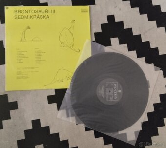 LP Brontosauři – Sedmikráska - 2