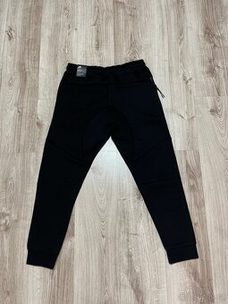Nike Tech Fleece kalhoty L - 2