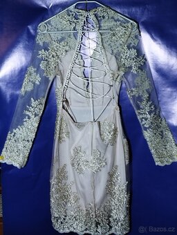 Modelové šaty - 2