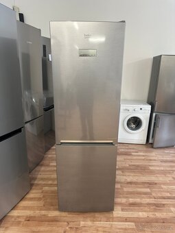 Lednice s mrazákem Beko (267) - 2