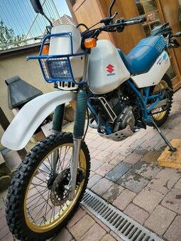 Suzuki DR 600 S 1985 - 2