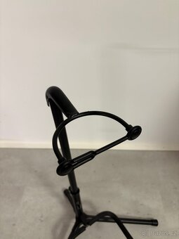 Stojan na kytaru - 2