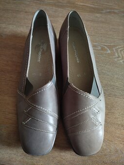 Nové boty Hush Puppies, vel. 40 - 2