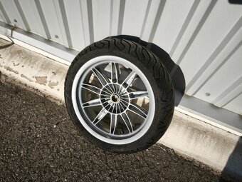 Kola Piaggio MP3 - 2