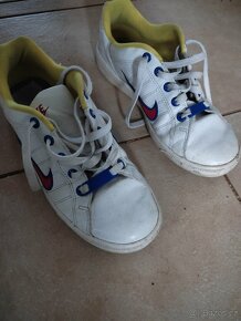 Vycházková obuv - tenisky - 2