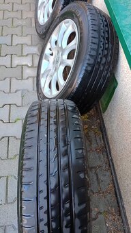 Honda CR-V - Originání 18" alu kola - letní pneu - 2