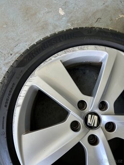 Originál kola Seat Leon fr 17” Et51 - 2