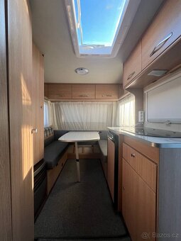 Karavan Sunlight Carado Capron 2015 - 2