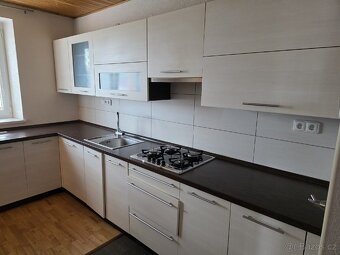 Kuchyňská linka + spotřebiče - 2