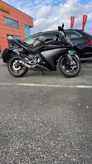 Yamaha YZF-R125 – STK 2027, laděný výfuk, zvedáky v ceně - 2